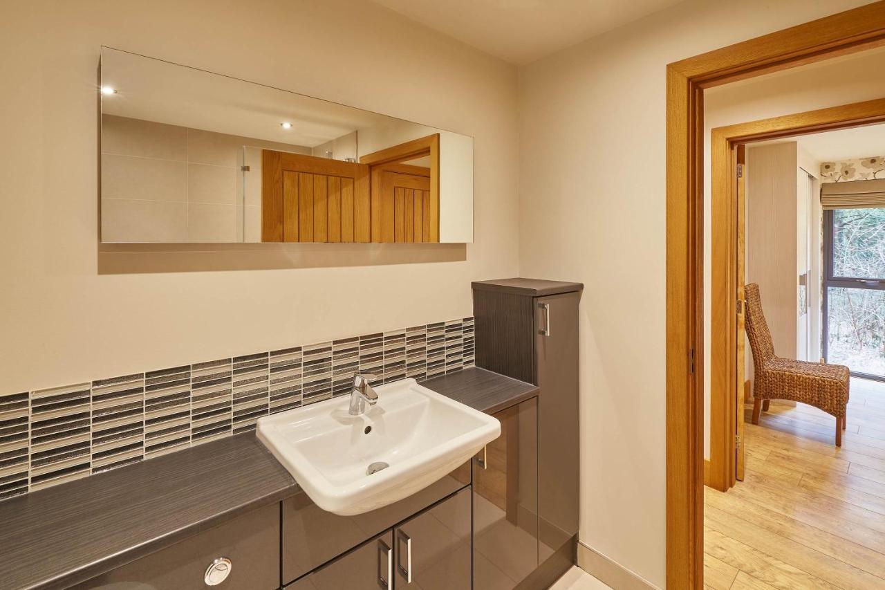 Host & Stay - Simon Howe Lodge Whitby Zewnętrze zdjęcie